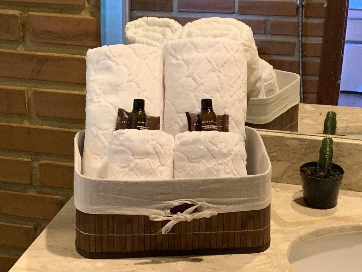 Cactus Chales & Cabanas Em 루미아르 외부 사진